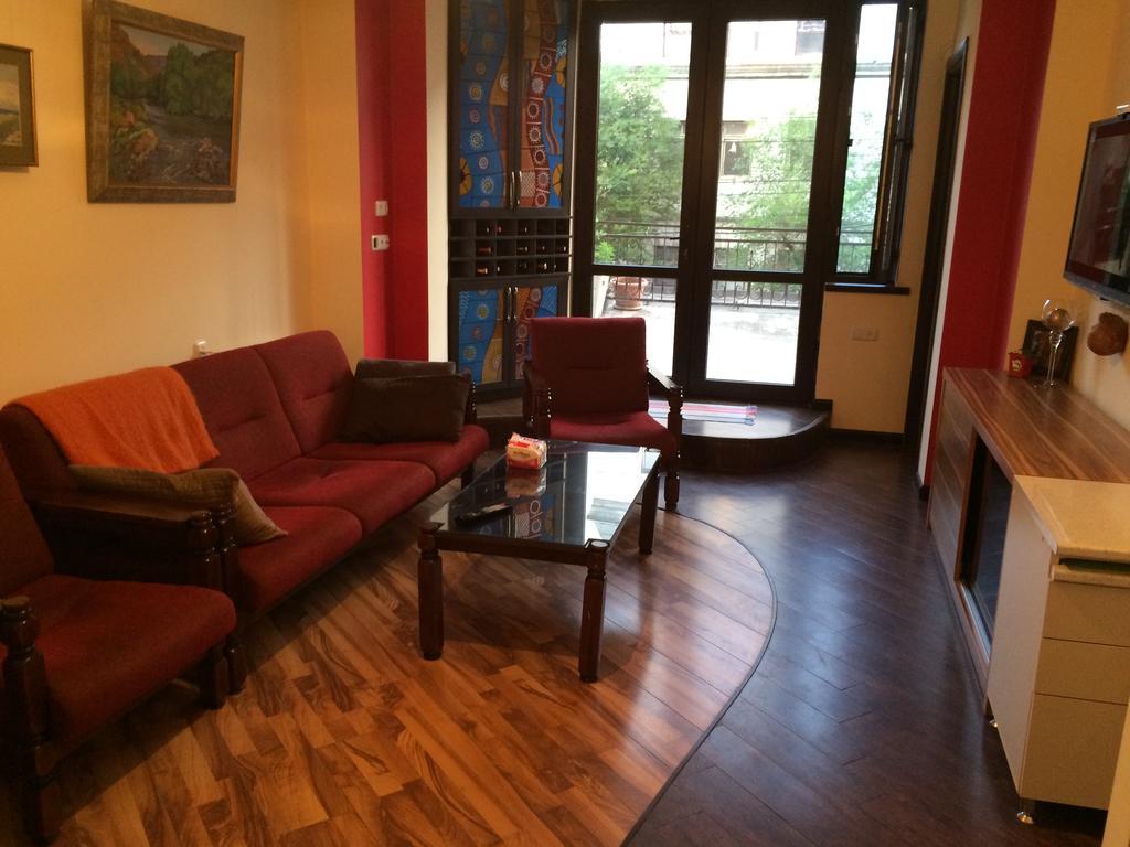 Yerevan center apartment 5A Buitenkant foto