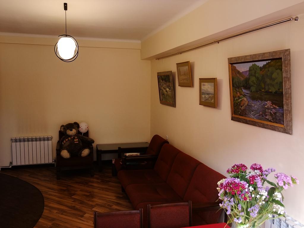 Yerevan center apartment 5A Buitenkant foto