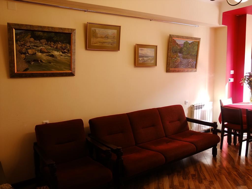 Yerevan center apartment 5A Buitenkant foto